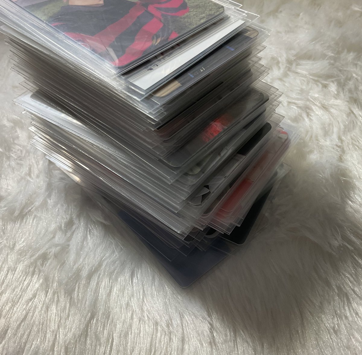 มีใครสนใจการ์ดซอนอูมั้ยคะ ต้องการเงินด่วน
ถ้าสนใจช่วยรีให้หน่อยนะคะ😭💗จะปล่อยราคาถูกๆๆเลยเดี๋ยวมาลงให้ค่า
#ตลาดนัดENHYPEN #ตลาดนัดเอนไฮเพน