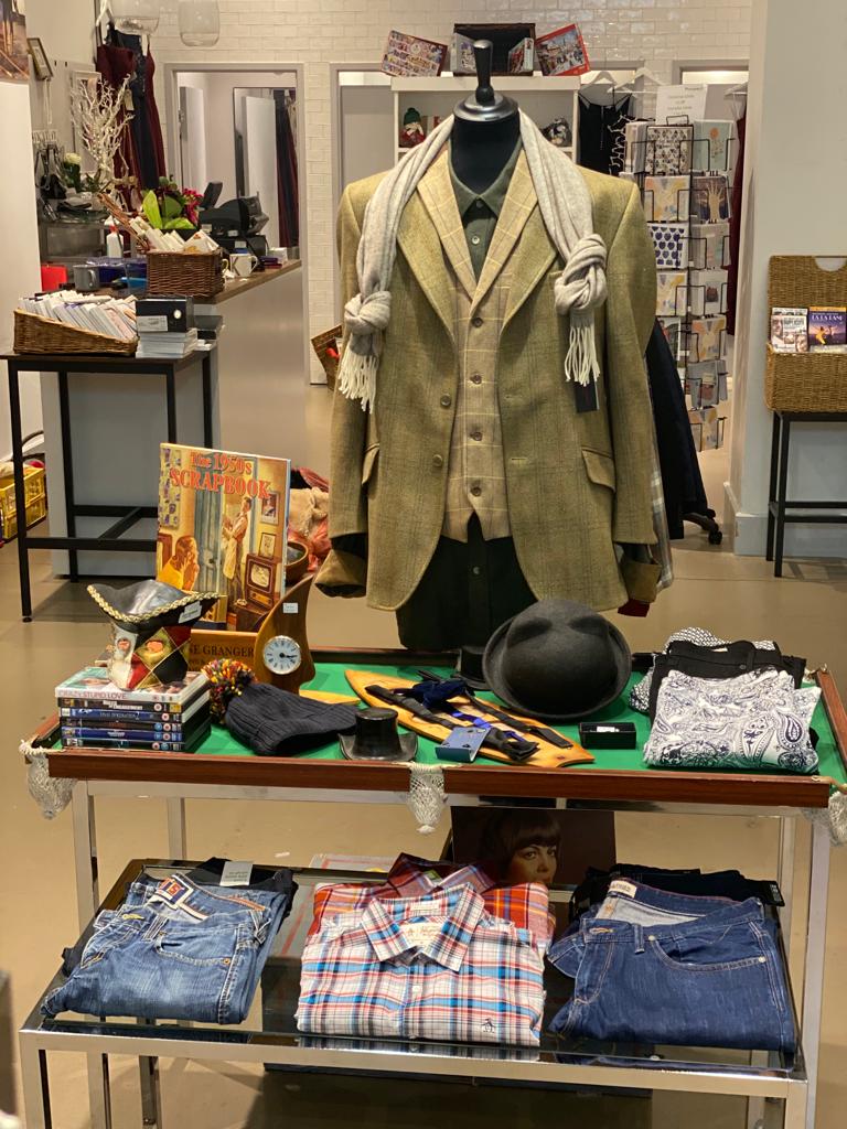 prospecthospice's tweet photo. We're back in the Swindon Designer Outlet from tomorrow for the next two weeks with some amazing pre-loved goods for you to get your hands on.

Our pop up shop will be open from tomorrow morning until Sunday 6 November and we can't wait to see you. https://t.co/LNPWNIKx6U
