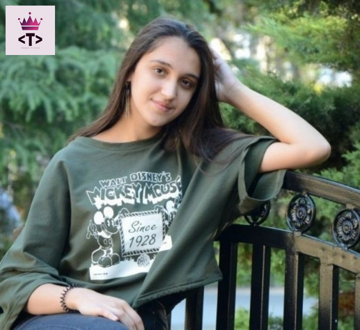 W_TechShoutOuts's tweet photo. ✨ WomenInTech Students Edition ShoutOuts ✨
We are super excited to feature Dinara Ibyatova in our October Students Edition #womenintech shoutouts. She is pursuing Applied Math & Computer Science Student at Moscow State University 💪🏾.
#STEM #WomenInSTEM #compscience https://t.co/SiRtdgDnuP