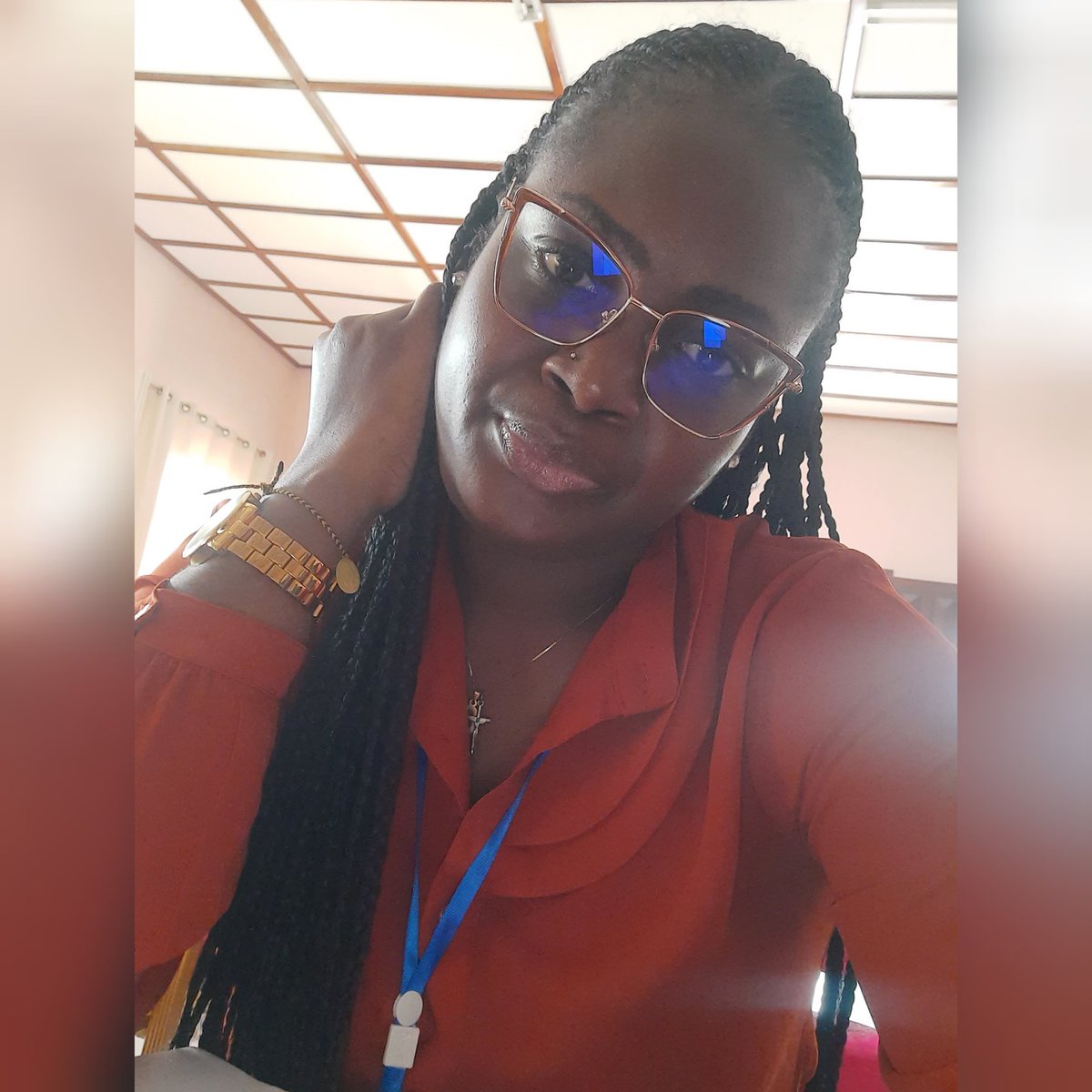 Cynthiaabondo26's tweet photo. #vendredidesbeauxgarçons. Bon début de week-end 🥰🥰😘 https://t.co/wWgBsGFLde