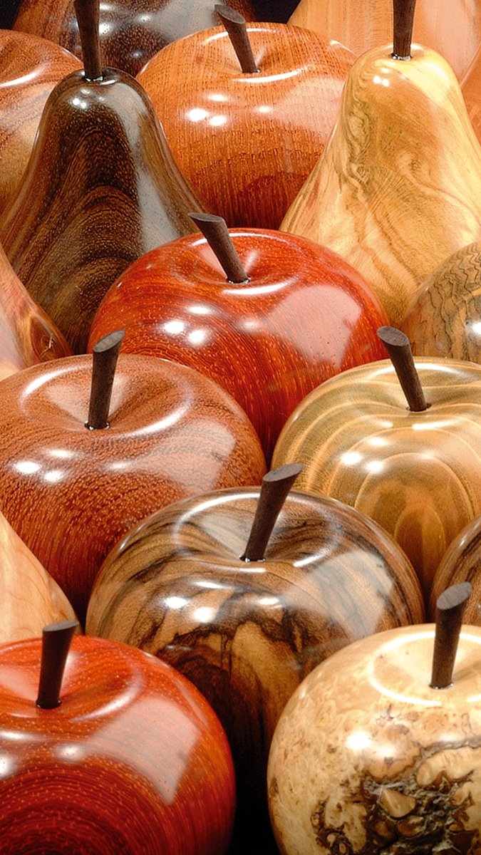 Apple Day stands to remind the public of the importance of orchards, fields and nature and at Axminster Tools we're dedicated to helping ensure the future of our UK forests. So, in honour of today, we’ve pulled a video guide from our archives of Colwin Way turning wooden fruit 🍎