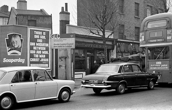 1969 Joyce’s Pie &amp; Mash Shop in Tower Bridge Road
