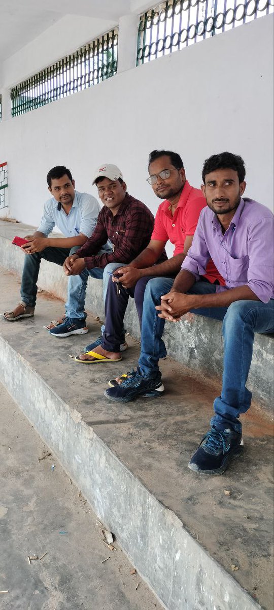 mdshabbir9122's tweet photo. #Release_7th_Phase_Manual_2022
अब मुझे जीना😭 😭😭नहीं सनम,
ये ज़हर पीना नहीं सनम💔💔 ,
शिक्षक बनने का सपना एक लम्हों में मिटा दिया
@NitishKumar @yadavtejashwi
@ProfShekharRJD @RJDforIndia @ChitranjanGaga1
@AdityaMashuk @VinitaVini5 @PujaKum83464645 @activistritu 
#Release_7th https://t.co/Fztx4ajY5h