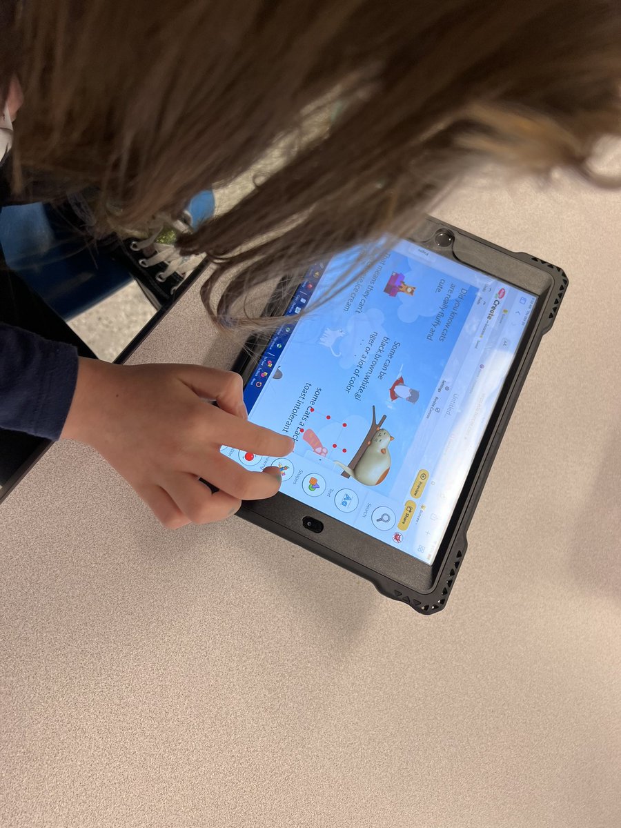AnnKAnders's tweet photo. Loved seeing our engaged researchers showcase their creativity @CapstonePub #PebbleGoCreate A great visit @theTribrarian @WCPS_LMS 🐈⬛ https://t.co/D4ea8onTFm