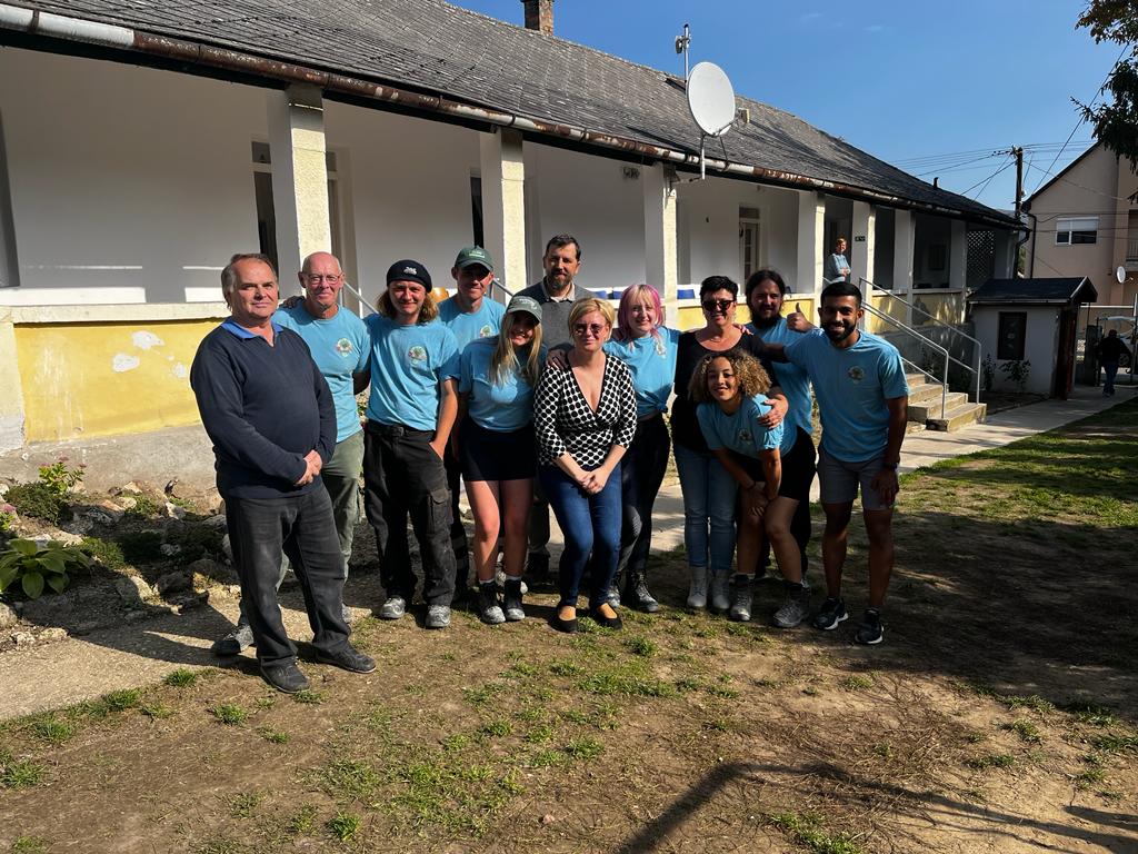 GlendaleUK tweet media