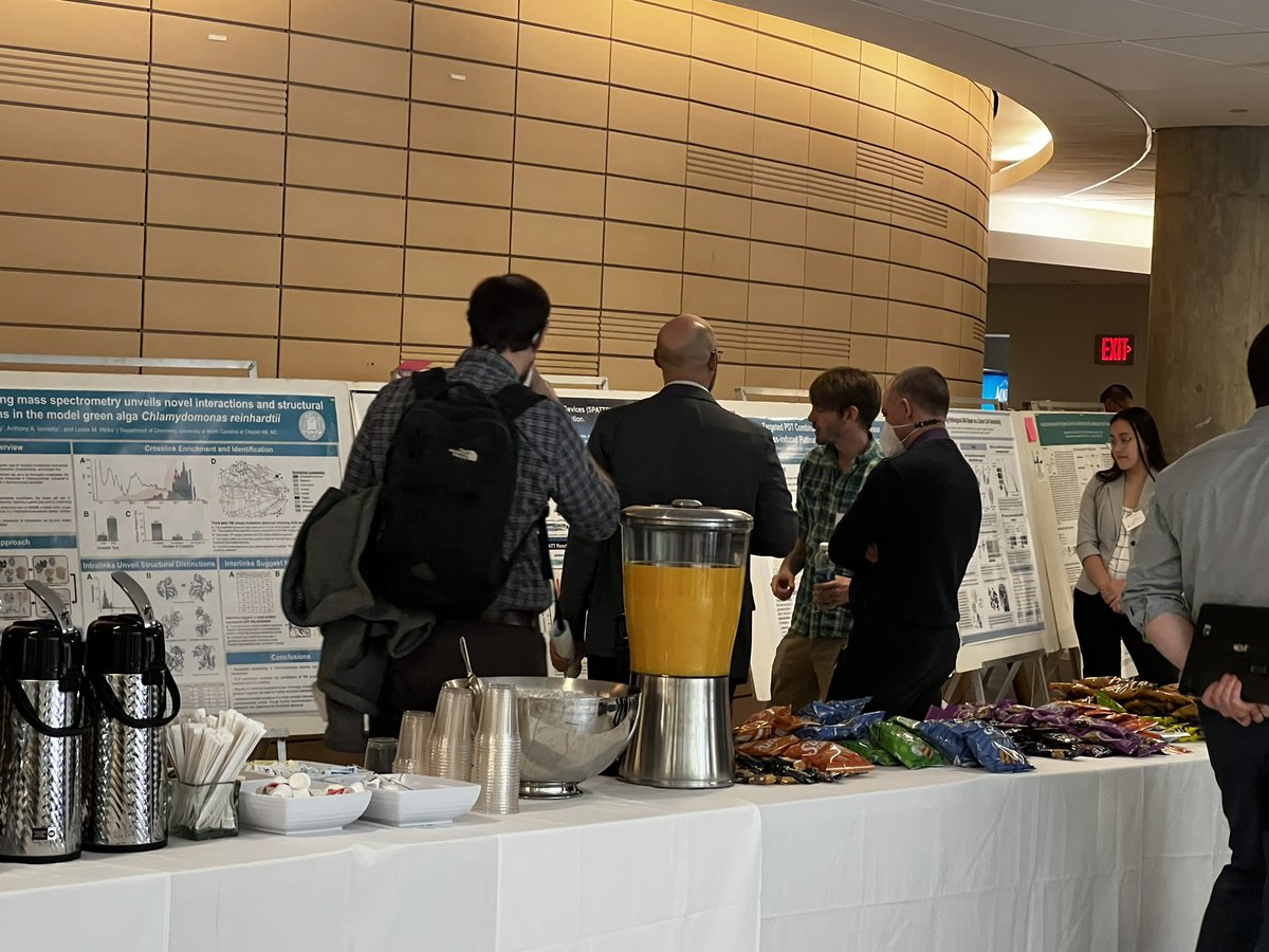BakerLabMS's tweet photo. The Merck UNC Bioanalysis Forum and Idea Exchange was such a wonderful way to learn more about the pharmaceutical industry and James, @Becca_Beres98 and @J_Ryan33 represented our group so well!! https://t.co/w1S06rs8DD