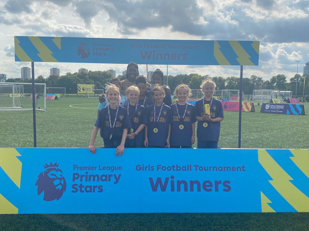 RutherfordHsSch's tweet photo. SPORTING SUCCESS | ⚽️🏐

Such a great term of sport with over 150 children representing RHS picking up 6 trophies!

🏆 U11 Streatham &amp; Clapham 🏐
🏆 U11 Thomas’ Clapham Netball 🏐
🏆 U11 Girls PLPS ⚽️
🏆 U11 Girls Trinity Cup ⚽️
🏆 U10 Dulwich College ⚽️
🏆 U10 Kings College ⚽️ https://t.co/2a4Jb83pwF
