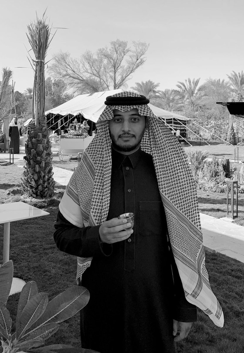 lubnaAlkhamis's tweet photo. اللهم ارحم شقيقي #محمد_عصام_الخميس رحمة تطمئن بها نفسه، وتبتهج بها روحه، اللهم عوض شبابه بجنتك، اللهم برداً وسلاماً وروحاً وريحان وجنة نعيم، اللهم بشره بأدعية متواصلة لا تنقطع، واعنا على الدعاء له وإحياء ذكره ما حيينا🤍 https://t.co/onvMJZ21wZ