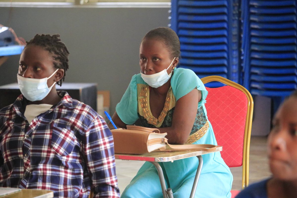 phauganda's tweet photo. Happening Now:
A PHAU workshop in Luwero with Adolescent Young Persons reflecting on the E4C research findings and dissemination.

#E4C #Luwero #FrontlineAIDs #PHAUCARES #E4C_dissemination https://t.co/TrF8XyvnEv