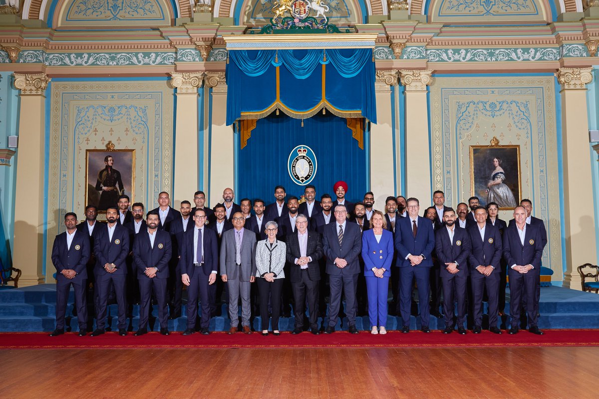 The Honourable Linda Dessau AC, the Governor of Victoria (<a href="/VicGovernor/">Governor of Victoria</a>) and other dignitaries met the Indian Cricket Team today ahead of the #T20WorldCup.
