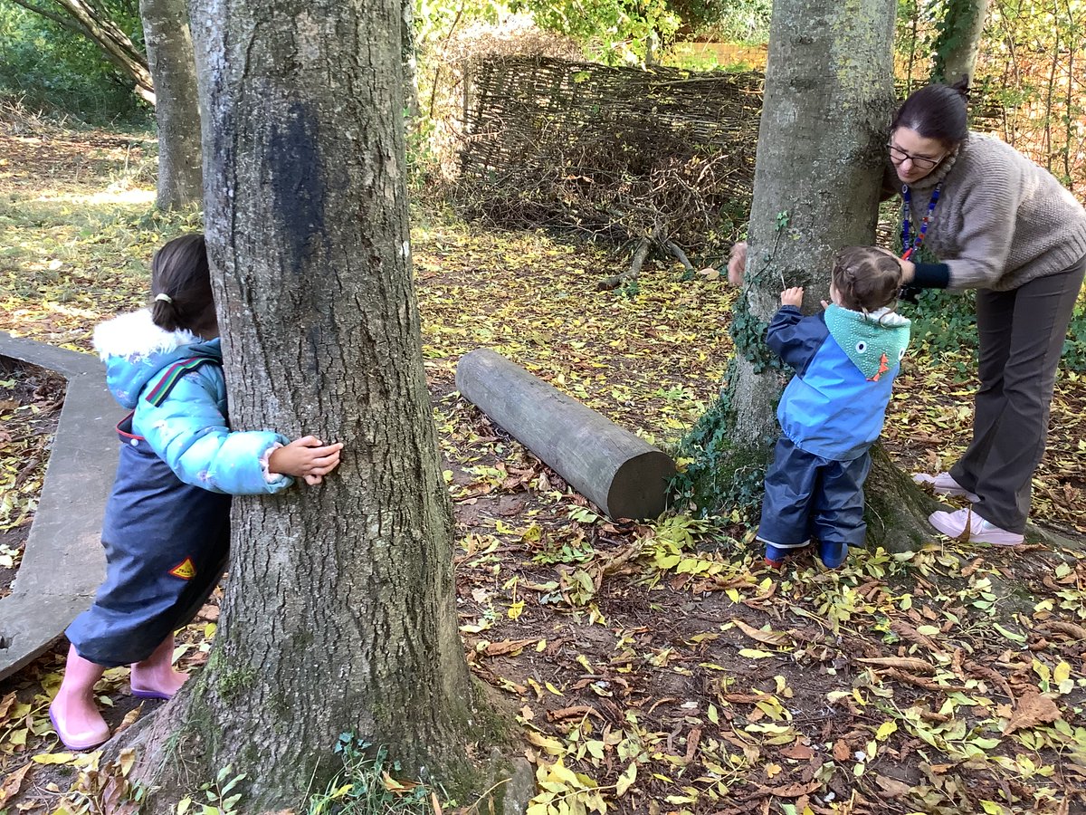 NEC_LPS's tweet photo. Its been great to get out to Forest School this week and enjoy some autumn sunshine and a bit of tree hugging. We are super proud of the Little Wrens who put their overalls on all by themselves too. #LPSeyfs #LPSrshe https://t.co/V0UvGCSZo0