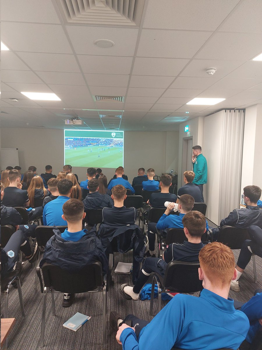 StephenMcD8's tweet photo. Friday: Laws Of The Game ⚽️
@DBSportsTours https://t.co/jYiEd3YJNY
