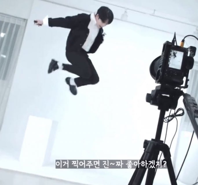 쩜프 너무 잘해
개인기에 추가하자