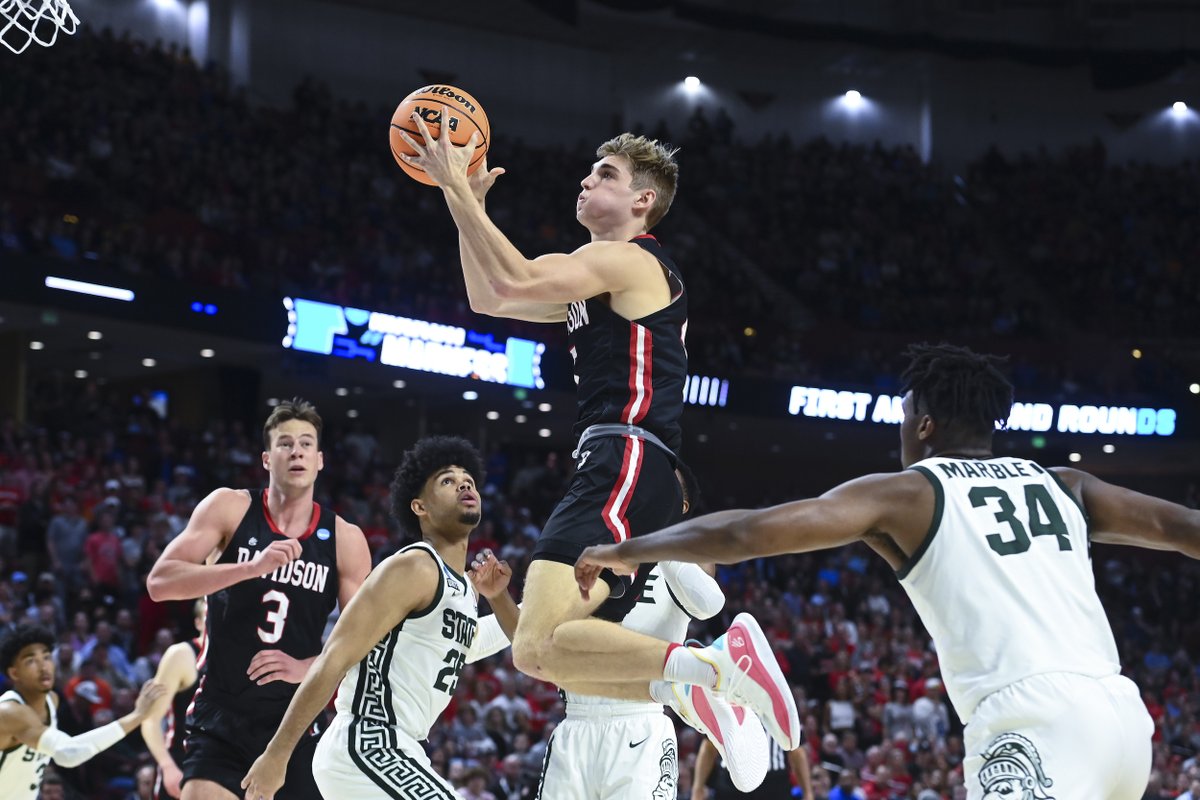 DavidsonMBB's tweet photo. 🚨 SCHEDULE UPDATE 🚨

Game Times |  📺 Designations set for 2022-23! 

Full 📅  - https://t.co/sVx2vn9zvK

🎟 - https://t.co/v0Al49IGF7

#TCC | #CatsAreWild https://t.co/1q8eGPk1Mk
