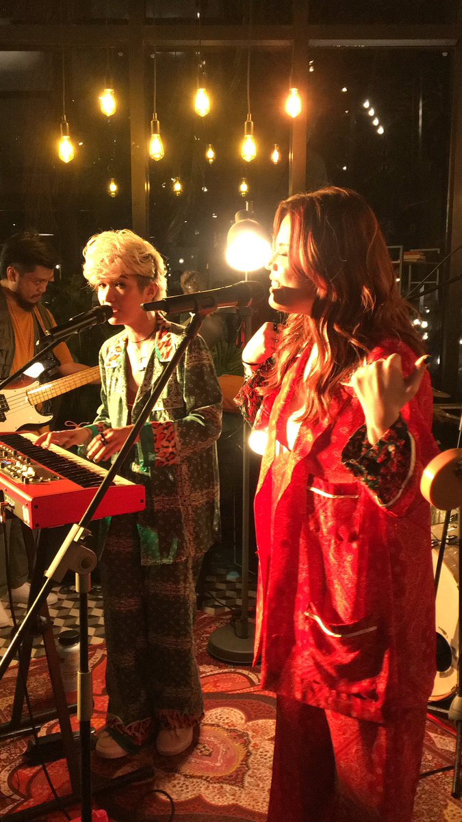 userkrei's tweet image. buhay pa naman ako after nito HAHAHAHA 

@LeanneAndNaara 
@leannemamonong 
@naarajoacueza