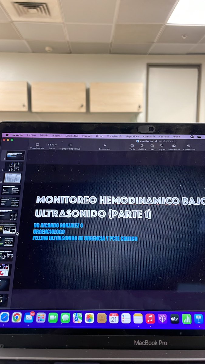 RGEM82's tweet photo. Gracias Mindray Chile y a @datamedicasa por los equipos para realizar el práctico de Monitoreo Hemodinamico bajo #ultrasonido con los residentes de #urgencias @UDD_cl https://t.co/8msc6TyRKj