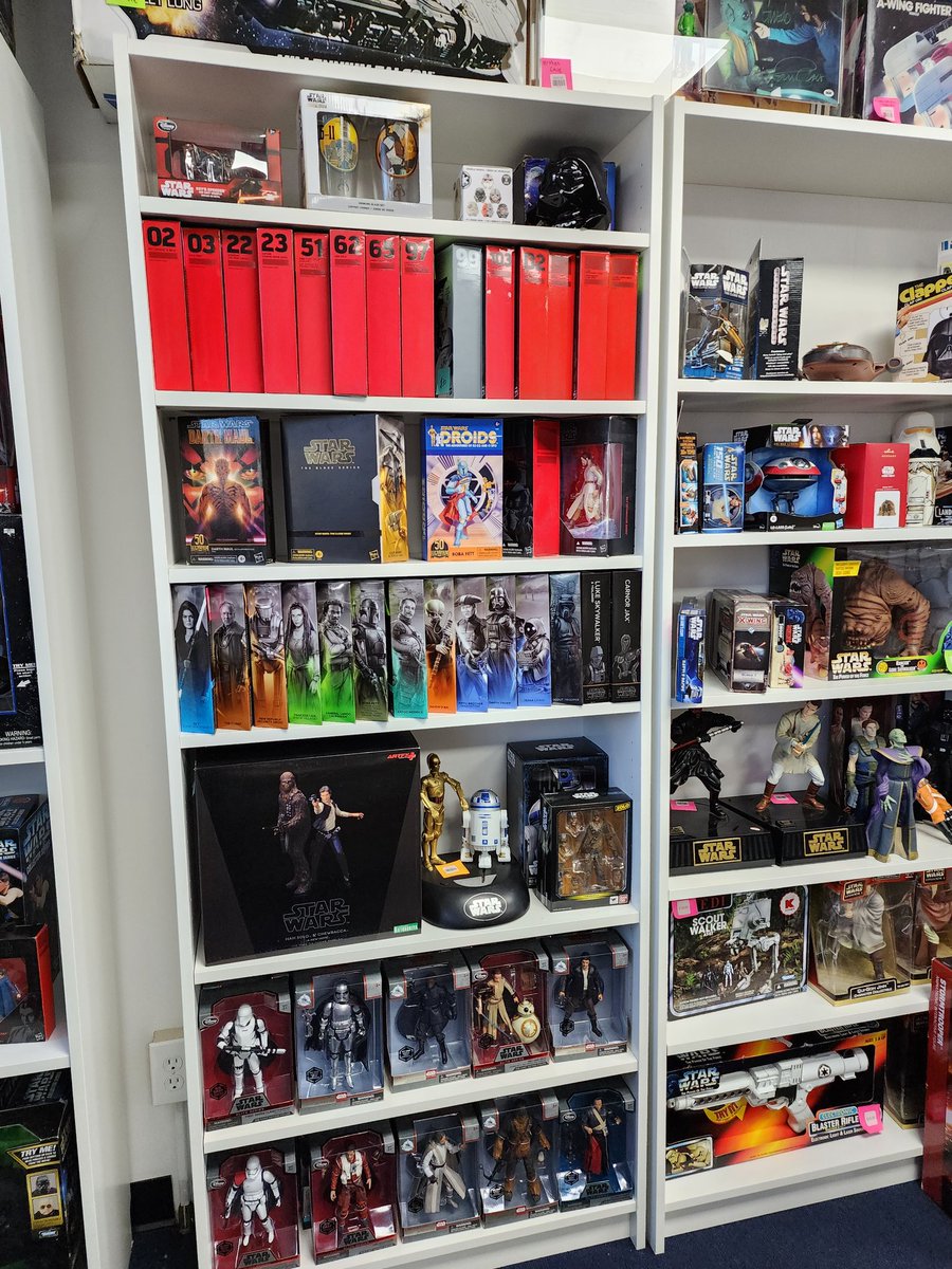 New and old black series! What are you still hunting to complete your collection?

#toystore #starwars #starwarstoys #blackseries #blackseriesstarwars #marvel #tradingcards #pokemon #yugioh #actionfigures #toysofinstagram @icccnashville #icToys #smallbusiness #shoplocal