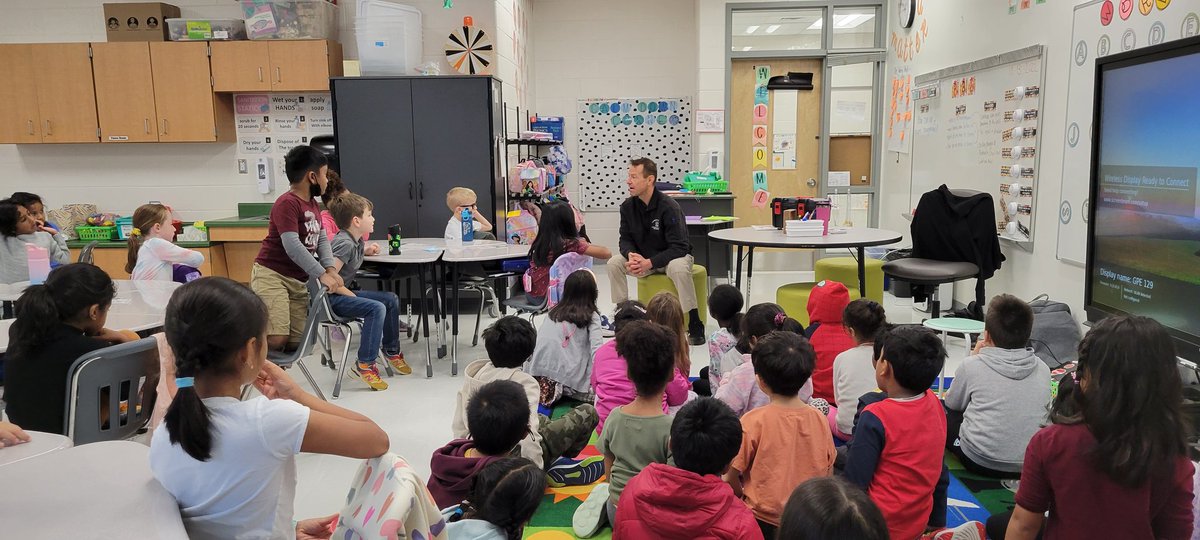 Late tweet. But thank you to the Loudoun County Fire Department for coming out last week to teach our kids fire safety! I know I personally loved seeing the fire truck! #GoGPGators