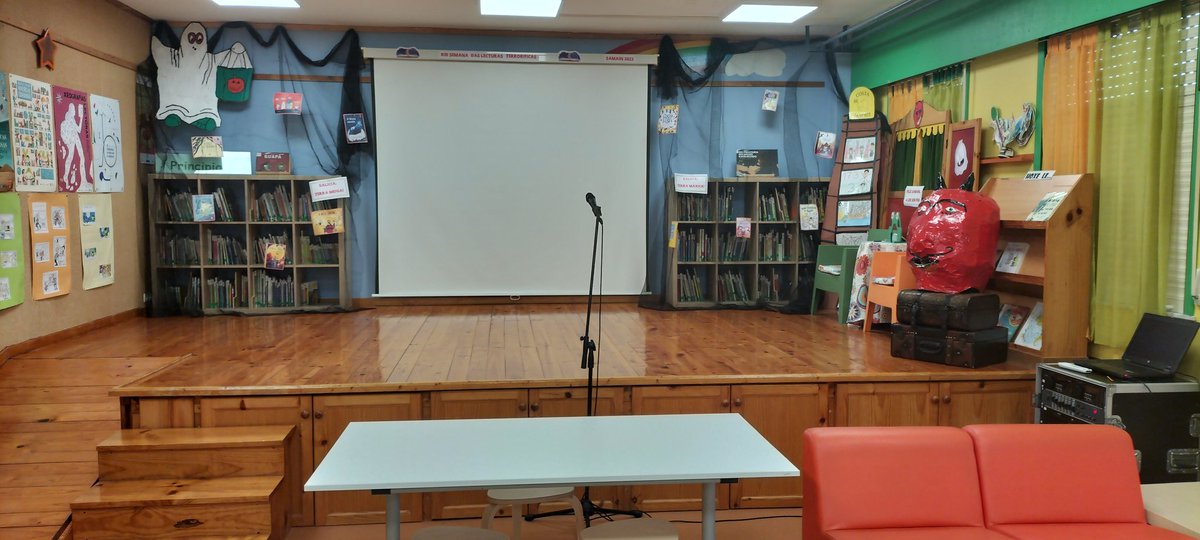 bescolaresgal's tweet photo. Onte estivemos na biblioteca do CEIP Milladoiro de Malpica.
#CartografíaPLAMBE22 #LIA2 #bescolaresgal #bescolaresgalabertas https://t.co/zzVJHplETI