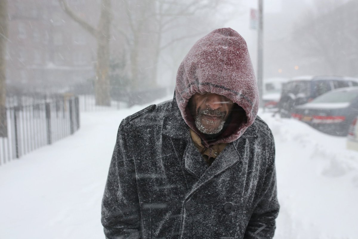 Official_Mento's tweet photo. It's going to be a cold winter, especially if you're homelss. Fight for climate change, take the car.
#Fightforclimatechange #ThinkoftheHomeless https://t.co/XU9rJgnMau