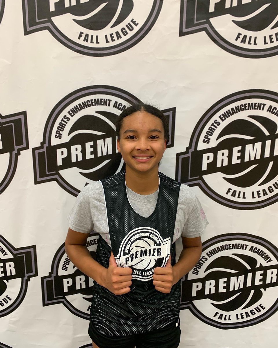 FallPremier's tweet image. 🚨Game 3 Final🚨

Oregon - 64
South Carolina - 44

Oregon:
• @AlexisCharbs03 - 20pts
• @alaynarwest - 19pts

South Carolina:
• @lillymoschkau - 15pts
• @NPshow1 - 15pts

@SEAFacilities @BradyJ_Peterson 

#BePremier