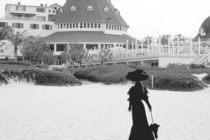 wheelsup_'s tweet photo. 2022 top 25 @HistoricHotels most haunted hotels announced
#TravelAgent #TravelAdvisor #TravelAgency #globalagents #follow #travel #tourism #Halloween #Hanuted
https://t.co/T19VvJGmP3 https://t.co/4cHl1lIl6P