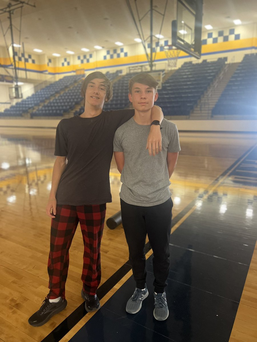 Good luck to our XC athletes at regionals this weekend! #TigerStrength <a href="/PHStigerspeed/">Pryor HS Boys XC⚡️TF</a> <a href="/PryorHSTrack/">Pryor Lady Tigers Track and XC</a>