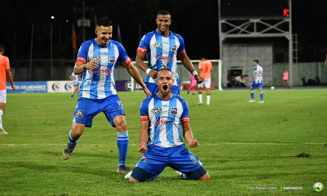 Balonazos's tweet photo. CD Hermanos Colmenárez a vencer o morir ante Estudiantes por el cupo a la Copa Sudamericana.
#LigaFutVe
#CDHColmenarez
#EstudiantesFC
🔗 https://t.co/H4MKfkWZlS https://t.co/e4GrZ1vc9r