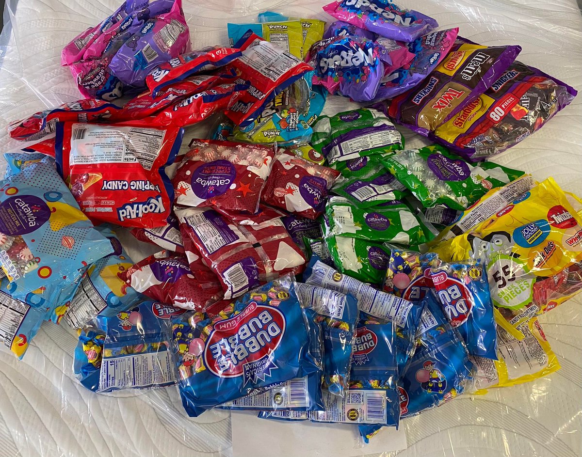 rv_usa's tweet photo. Come join us for some spooky fun &amp; tasty treats!! Sat. Oct 22nd, 71 N. West Street, Norwalk, OH. Trick or Treat: Noon-4, Haunted Campers in the Dark 6pm-10pm. First 100 kids will get a full sized candy bar. Adults can enter raffle for $50, $100, $250 shop gift cards for RV USA! https://t.co/SAHpyvRtDi