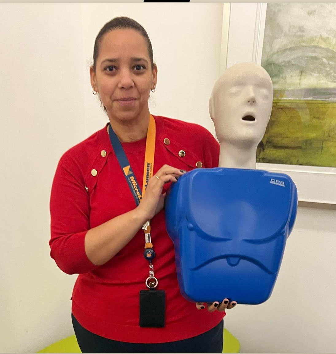 FarrahEstrella's tweet photo. CPR certified! Call me Super Farrah lol 😂 I can save your life! Literally lol 😂 Be nice to me lol 😂 ❤️🙌👌👍😎👏 #cprcertified https://t.co/yqrQHF22vc