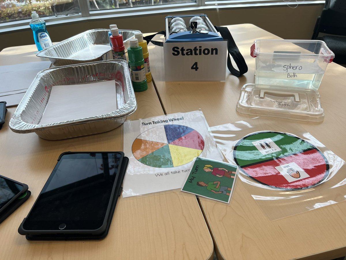 Professional Learning with a focus on robotics led by our Assistive Technology Consultants is happening this afternoon with #YRDSB support staff! How much fun does this look like?! #YRDSBxceptionALL