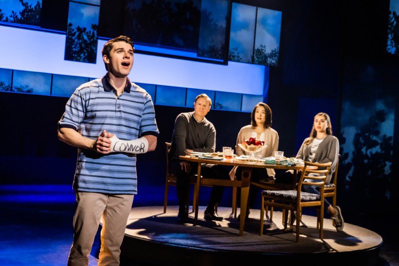 Happy Friday! The @lucky_seat Digital Lottery for @DearEvanHansen at Belk Theater October 25th – 30th is NOW OPEN! ENTER NOW for your shot at $25 tickets! Entries close MONDAY, October 24th at 10:30am and drawings will begin at 11am! To enter, visit: bit.ly/DearEvanHansen…