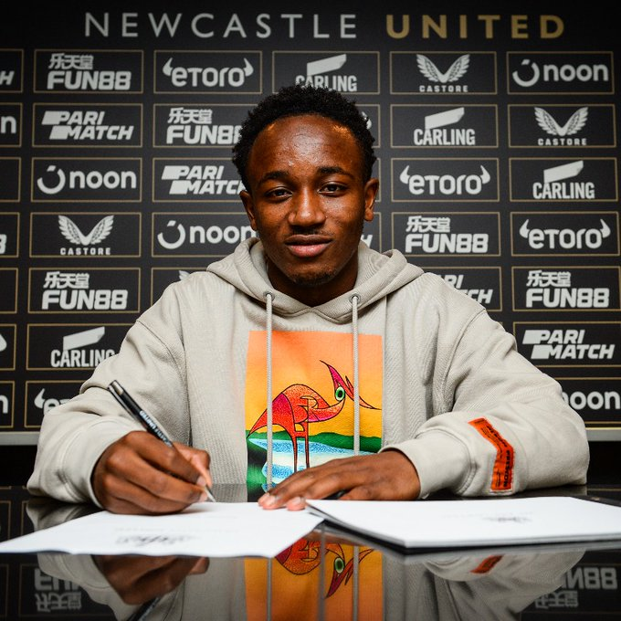 Futbol De Inglaterra On Twitter OFICIAL Newcastle Ha Fichado Al 