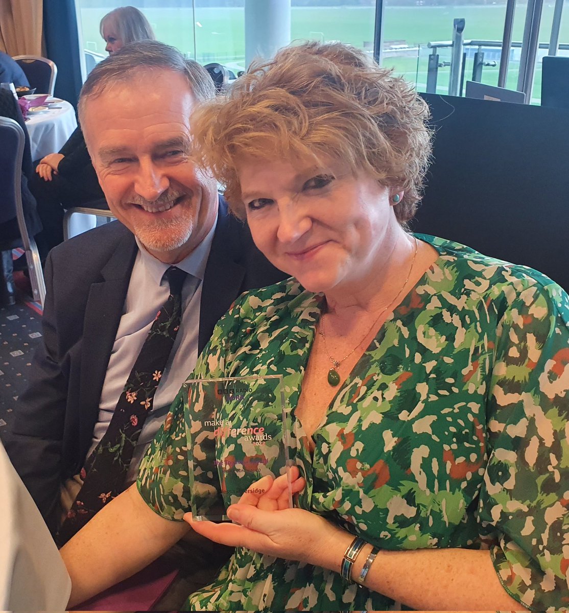 JessaLiversidge's tweet photo. Mingling with the stars at @BBCYork #BBCMakeADifference awards
Hostess with the mostest @spanswicktweets
Super organiser @ellyfyork
#together #yorkvintagedance
Judge #matthewbose @emmerdale
Plus of course @MickLiverActor ❤️
#fieldsinger #singingforall
A fab afternoon 💚 https://t.co/Y6m4APHgXn