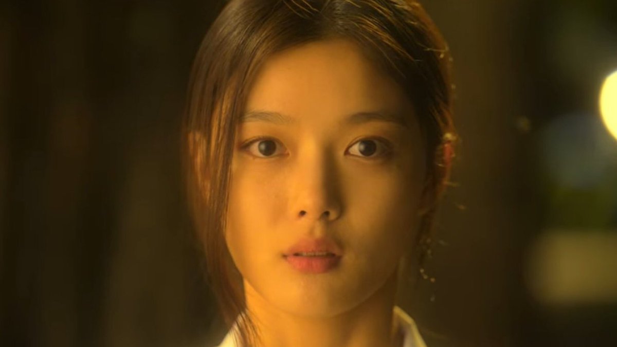 kdramasfangirl's tweet photo. so bora in the end had no idea about the letter that woonho wrote for her.. she didnt know how woonho liked her since the beginning, this is so sad i’m not okay with this😭😭😭😭😭 woonhoyaaaa😭😭😭😭 #20thCenturyGirl #ByeonWooSeok #KimYooJung https://t.co/sjUREVvjuZ
