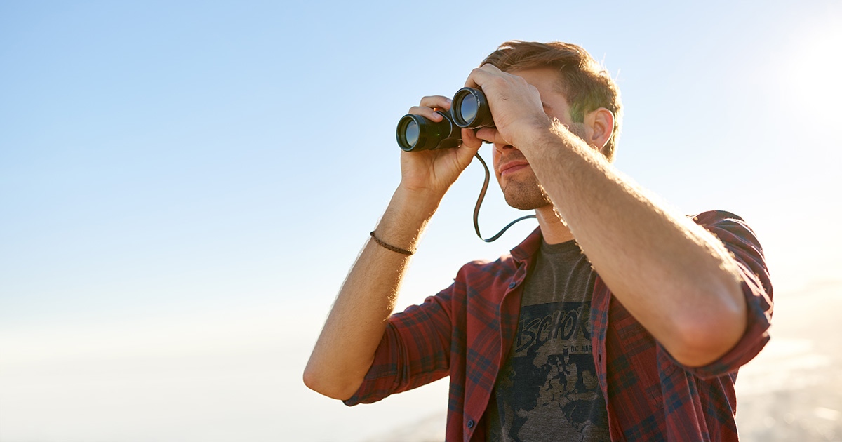 Punk Birdwatcher Watching Birds You’ve Probably Never Even Heard Of
l8r.it/qhGQ