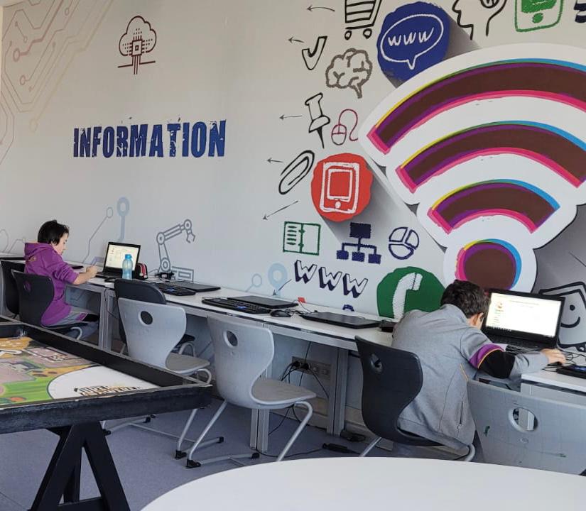 Uğurlu Ortaokul öğrencilerimiz;
Caribou Contest Matematik yarışmasına katılmışlardır.
Öğrencilerimize başarılar diler,bol matematikli günler dileriz➕➖💫
#ugurluolmak <a href="/EnverYucel/">EnverYucel</a>