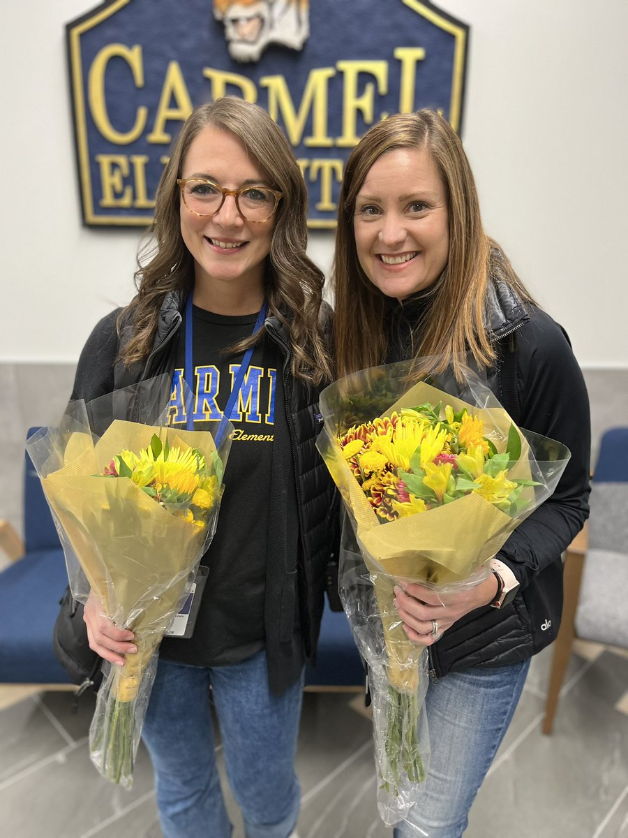 Holly Adams tweet media