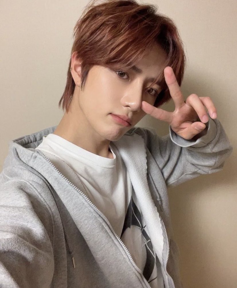 Cigyu_'s tweet photo. Special thanks for my happiness 💙✨🐻 #MOASelcaDay #MOASD #Beomgyu #TXT @TXT_members https://t.co/zV7AhSmE56