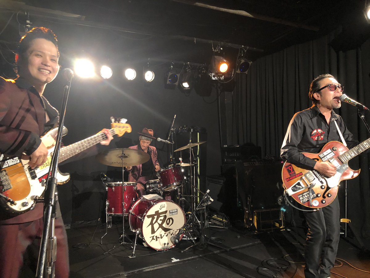 dadasan18's tweet photo. 夜のストレンジャーズ
最高でした！対バンのドスマムシも
凄い好きなロックでした！ https://t.co/ehU5cTc8dC