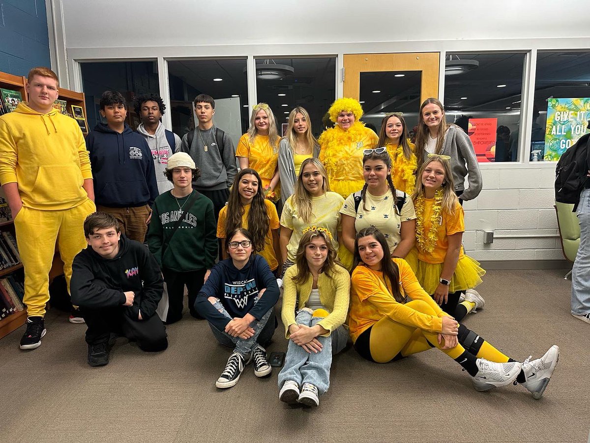 DHS_AOF's tweet photo. Spirit week fun @DepewSchools @NAFCareerAcads! Go wildcats! https://t.co/ZmwcnN3HZV