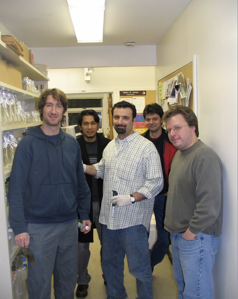 Former postdoc Ross Dickins <a href="/CSHL/">Cold Spring Harbor Laboratory</a> developed a powerful gene regulation system that continues to produce impactful science. Back down under, <a href="/DickinsLab/">Dickins Lab</a> <a href="/ACBDresearch/">ACBD</a> <a href="/MonashUni/">Monash University</a> studies leukemia &amp; immune checkpoints. He just visited us and presented amazing work! –SWL #LoweLab25