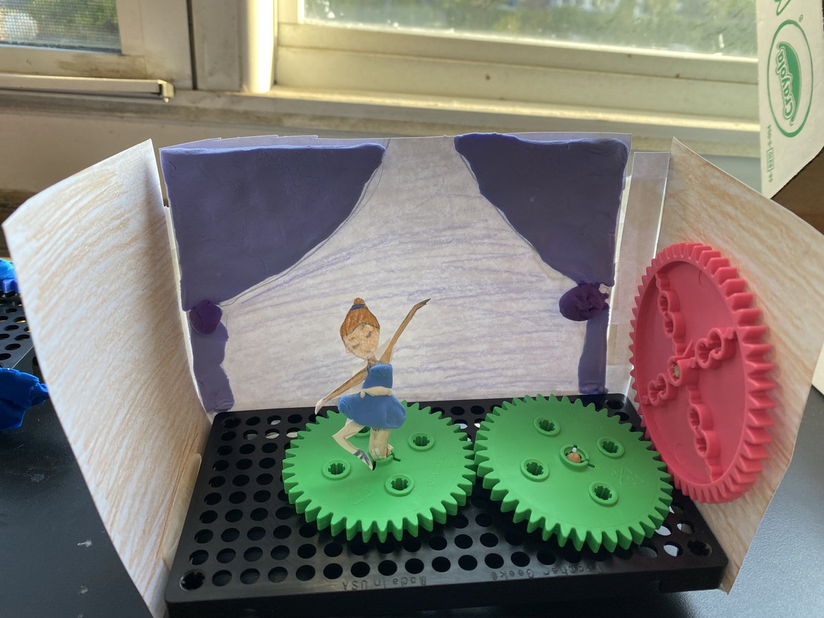 MrsIronfield's tweet photo. STEM Week Day 3 Automata Projects! https://t.co/dad1SkSOSN