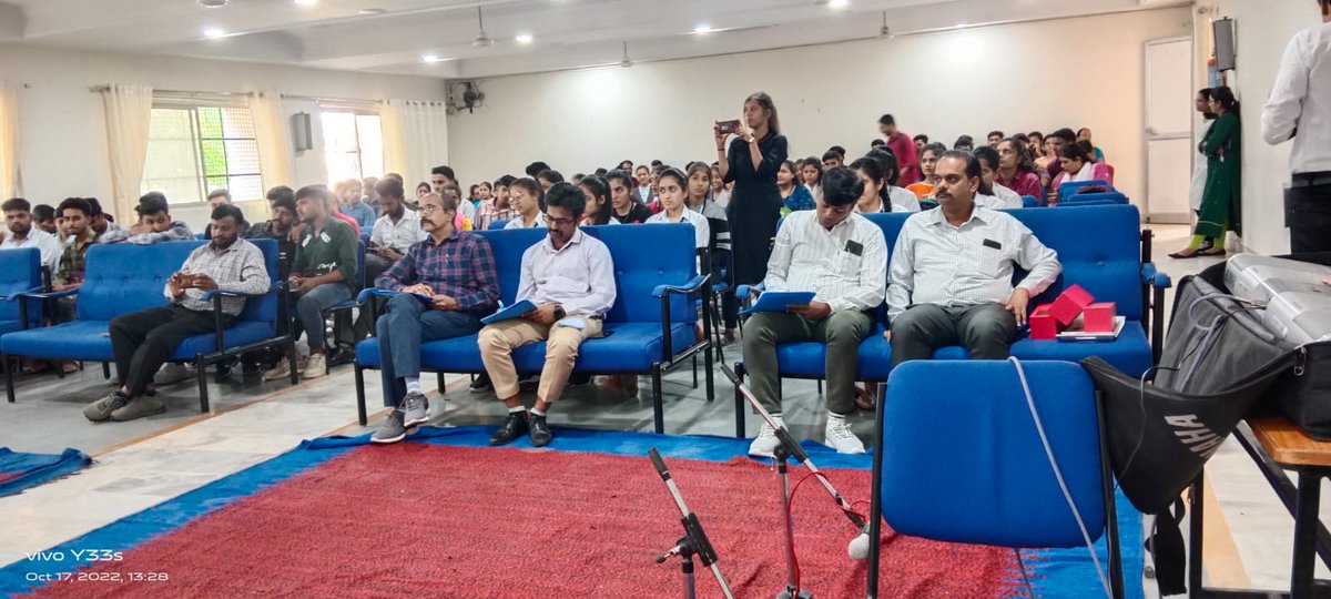 ChouhanEvent's tweet photo. Successful Musical Events 
*PIMD_College_Dewas*
(Prestige institute of management College Dewas)
CHOUHAN Event Planner 💥✨
Contact - 8827109043,7909970315,9669823675
E-mail - chouhaneventplanner@gmail.com 
#musicevents #events #EventPlanning #music https://t.co/YnKik8fcVC