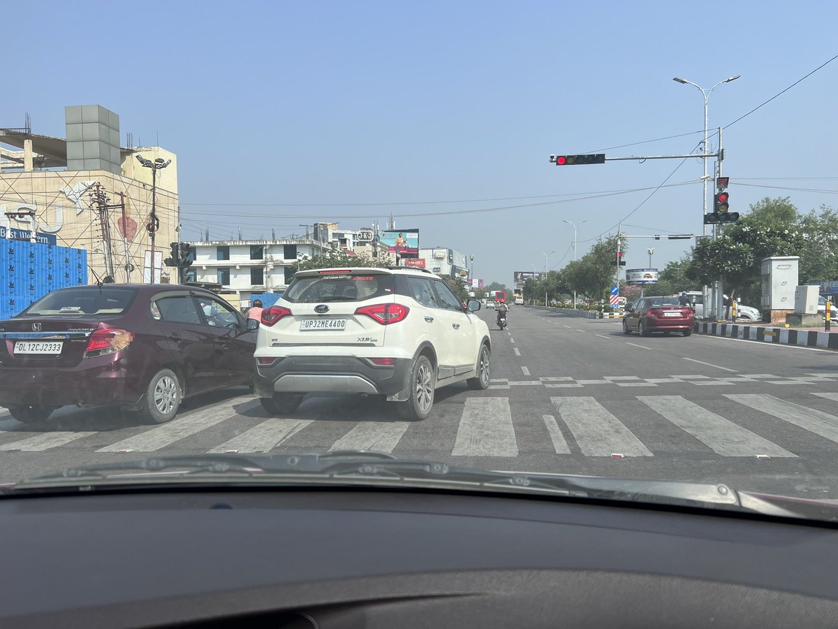 LucknowTraffic tweet media