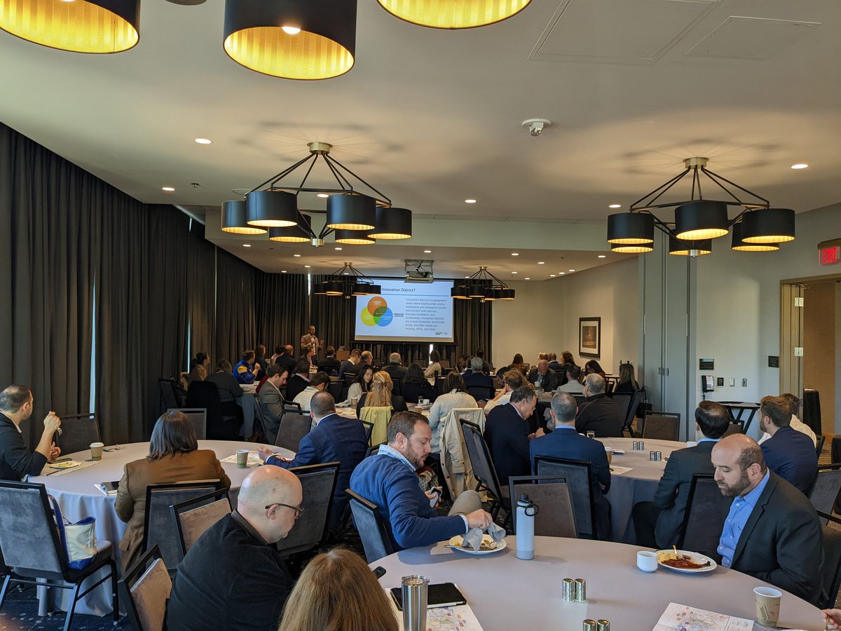 Kicking off Friday morning by convening our partners for the 2022 State of the Pittsburgh Innovation District!