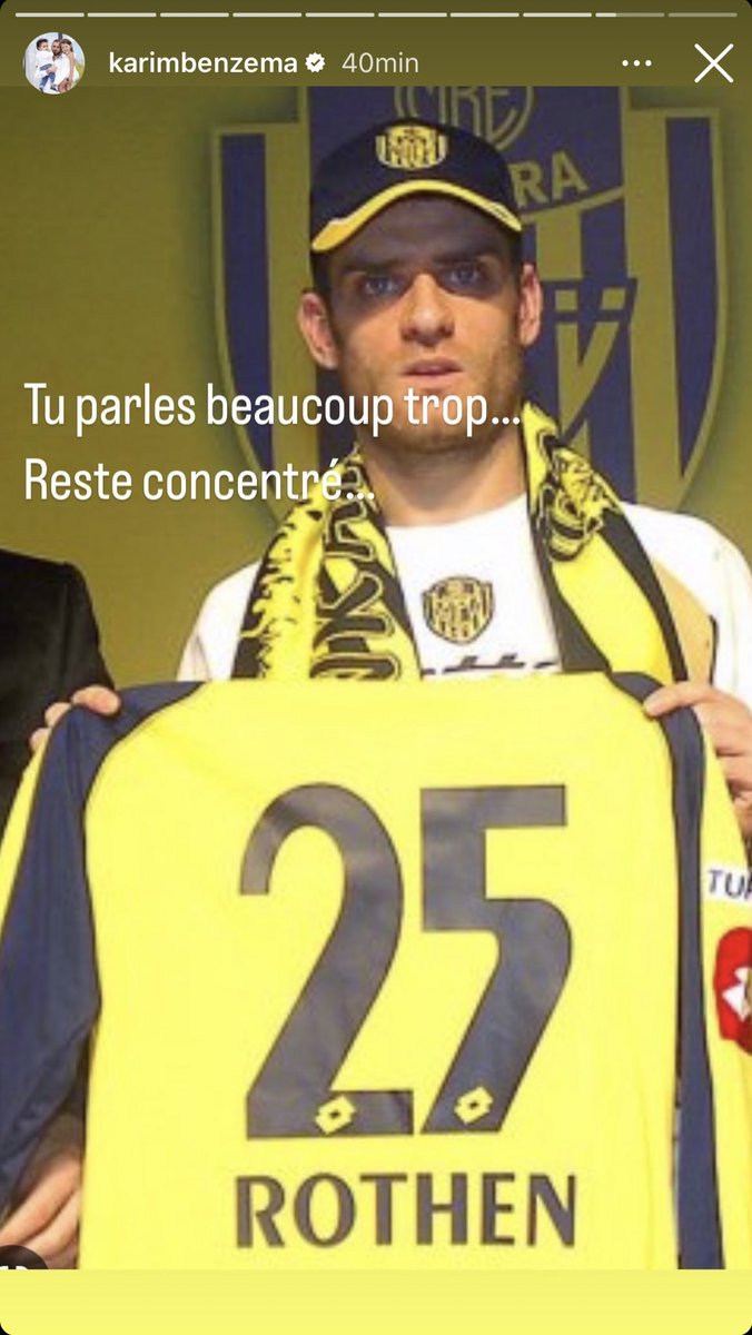 lnstantFoot's tweet photo. Karim Benzema se paye Jérôme Rothen : « Tu parles beaucoup trop… Reste concentré… Concentré. 🌕 » 😭 https://t.co/VnQ2lYHAjD