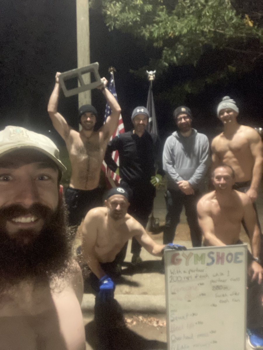 g_monkey16's tweet photo. 7 men took their DRP this morning with some partnered block work, DORA style. @F3Btown https://t.co/n3k3oEiRR8
