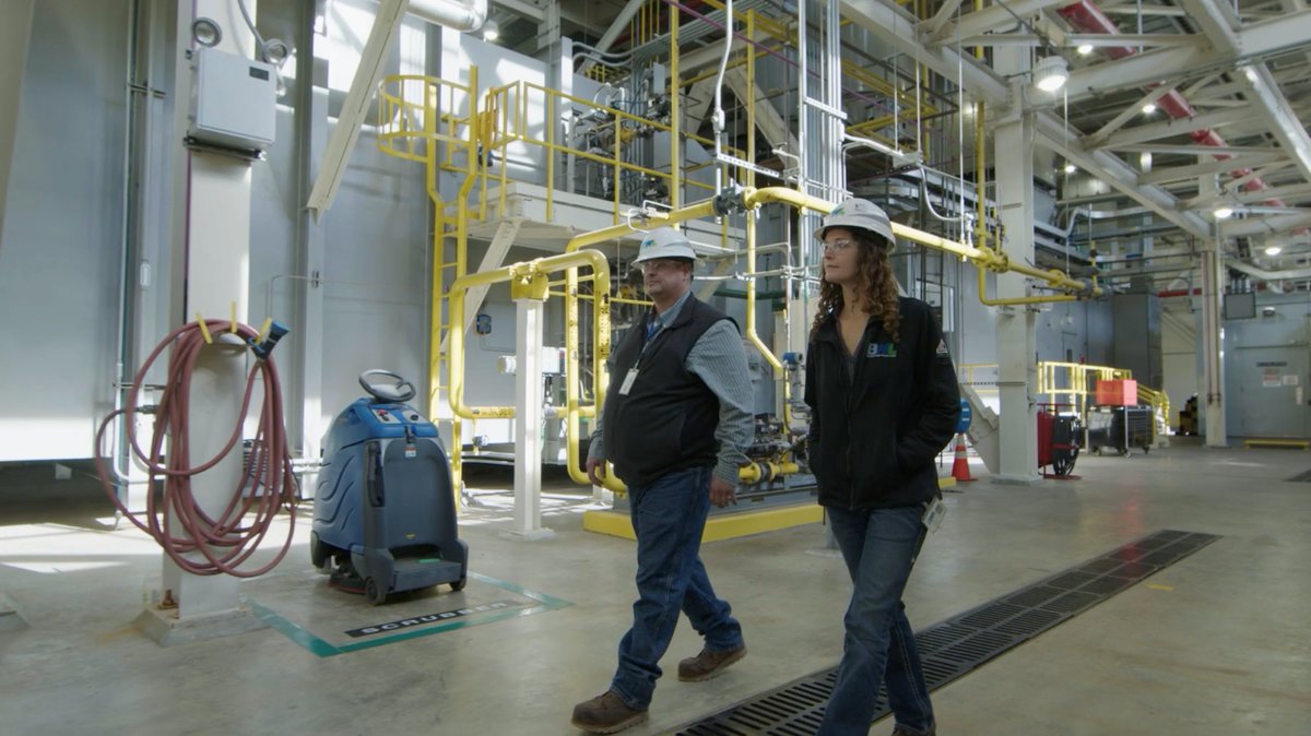 BWLComm's tweet photo. To closeout Careers in Energy Week, we wanted to share additional resources that may interest you:
https://t.co/HWXEn05i8c
https://t.co/rIG9bdiCbK
https://t.co/AlBZhYBXzc
#careersinenergyweek #getintoenergymichigan https://t.co/kbUnQ7wKyy