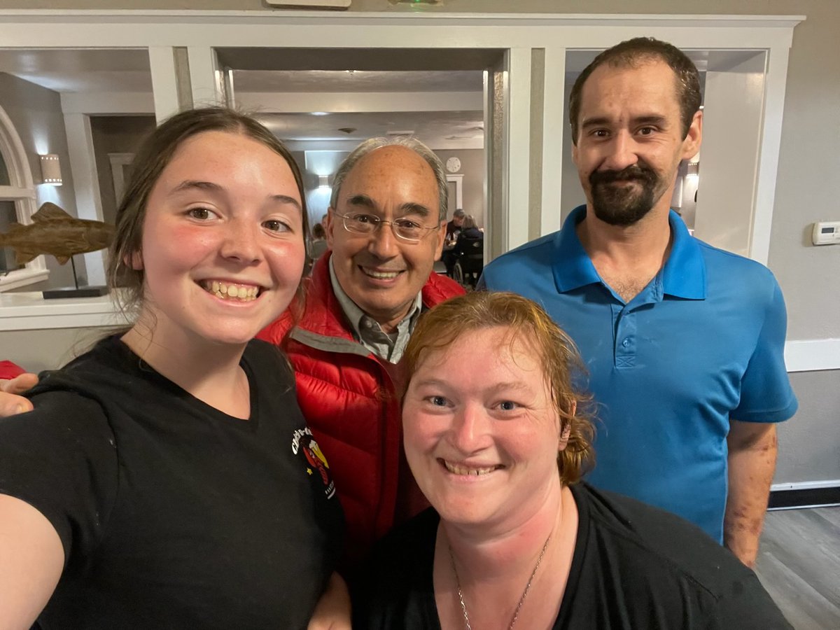 Chick-a-Dee Restaurant in Lewiston has some of the best seafood in Maine. You've got to try their stuffed lobster pie and fried scallops! A great family business. #mepolitics #ME02